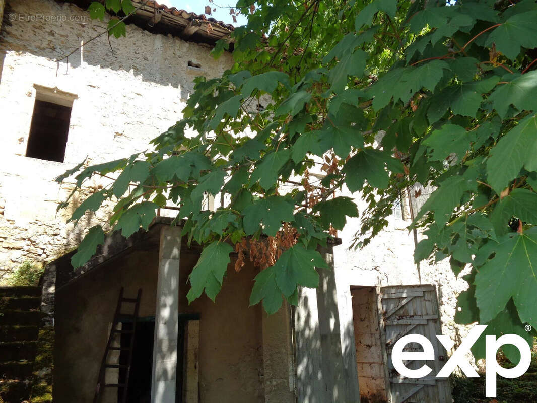 Maison à SAINT-JUST