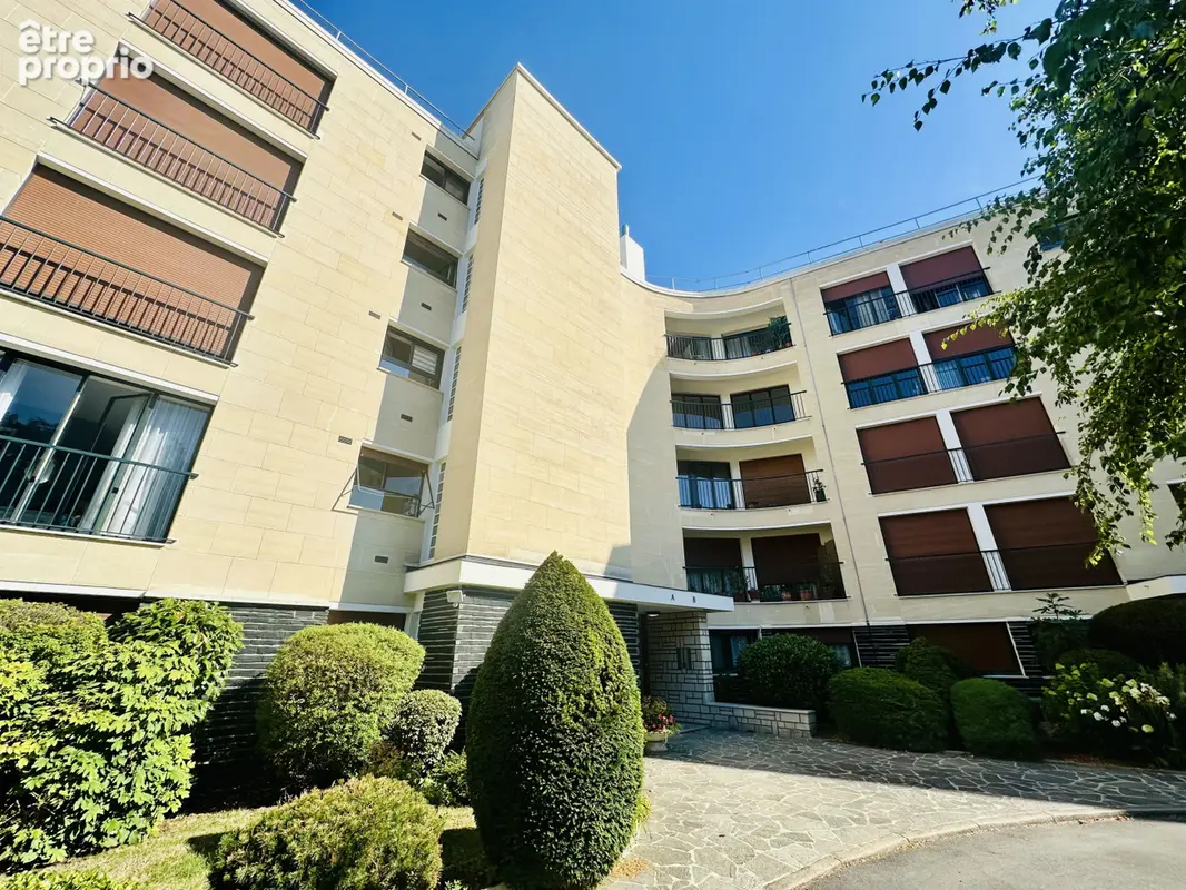 Photo Appartement à Nogent-Sur-Marne au prix de 495 000€
