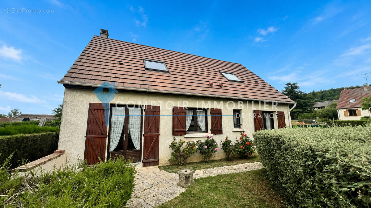 Maison à LA FERTE-ALAIS