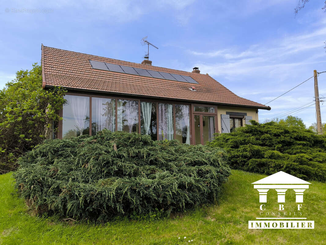 Maison à LESSARD-EN-BRESSE