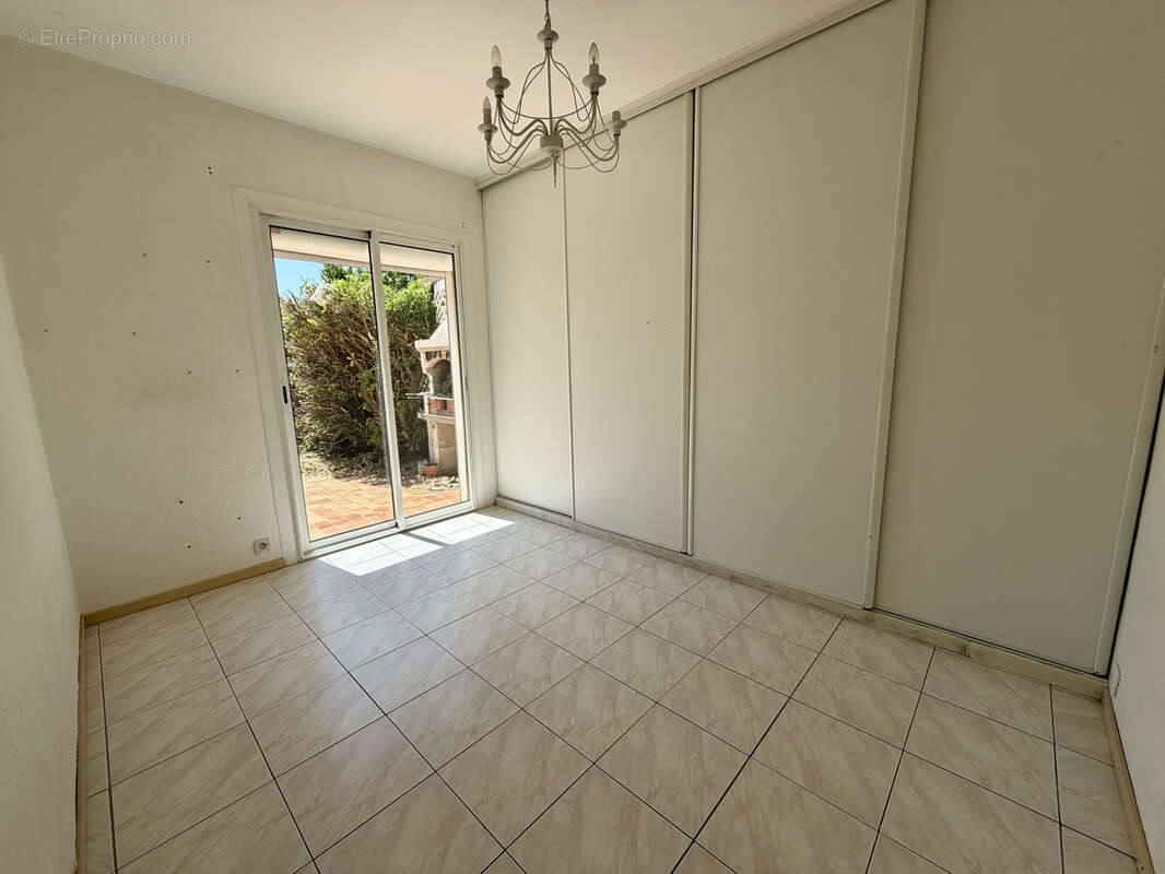 villa T4  avec chambre et sanitaire de plain pied - photo 11