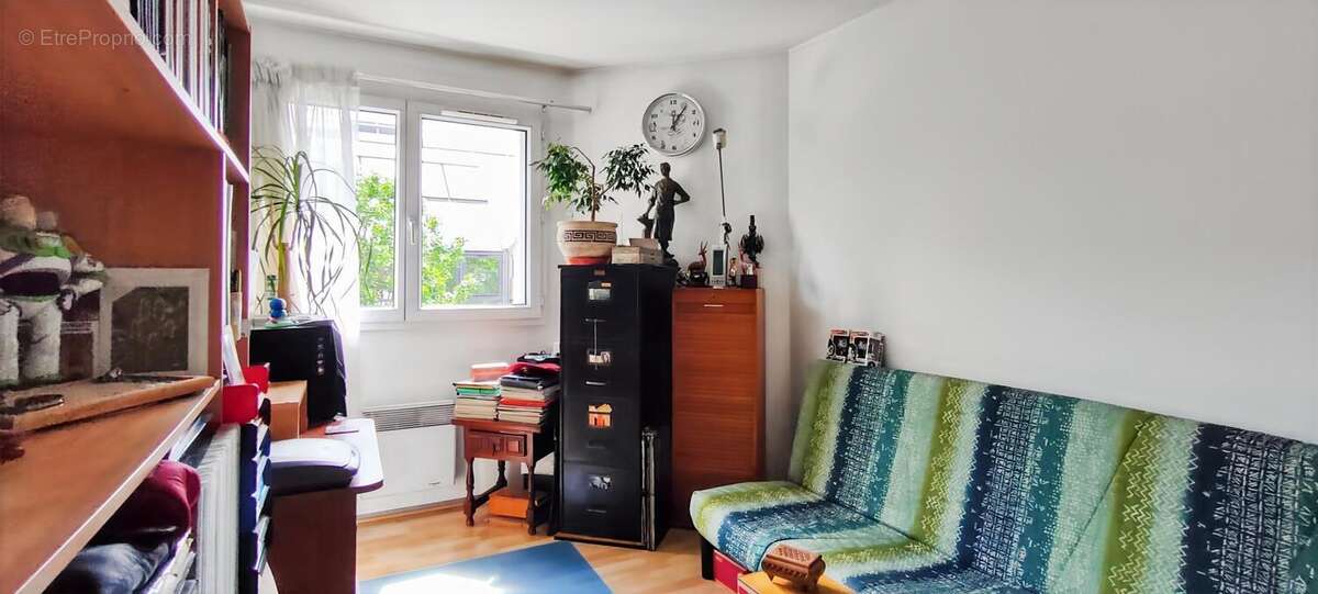 Appartement à SURESNES