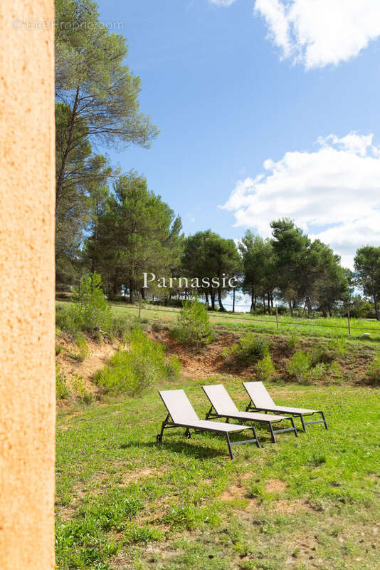 Maison à MEYRARGUES