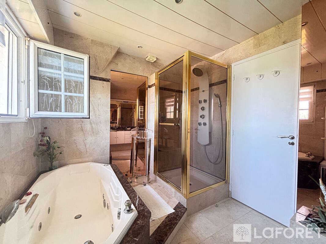 Maison à MERVILLE-FRANCEVILLE-PLAGE