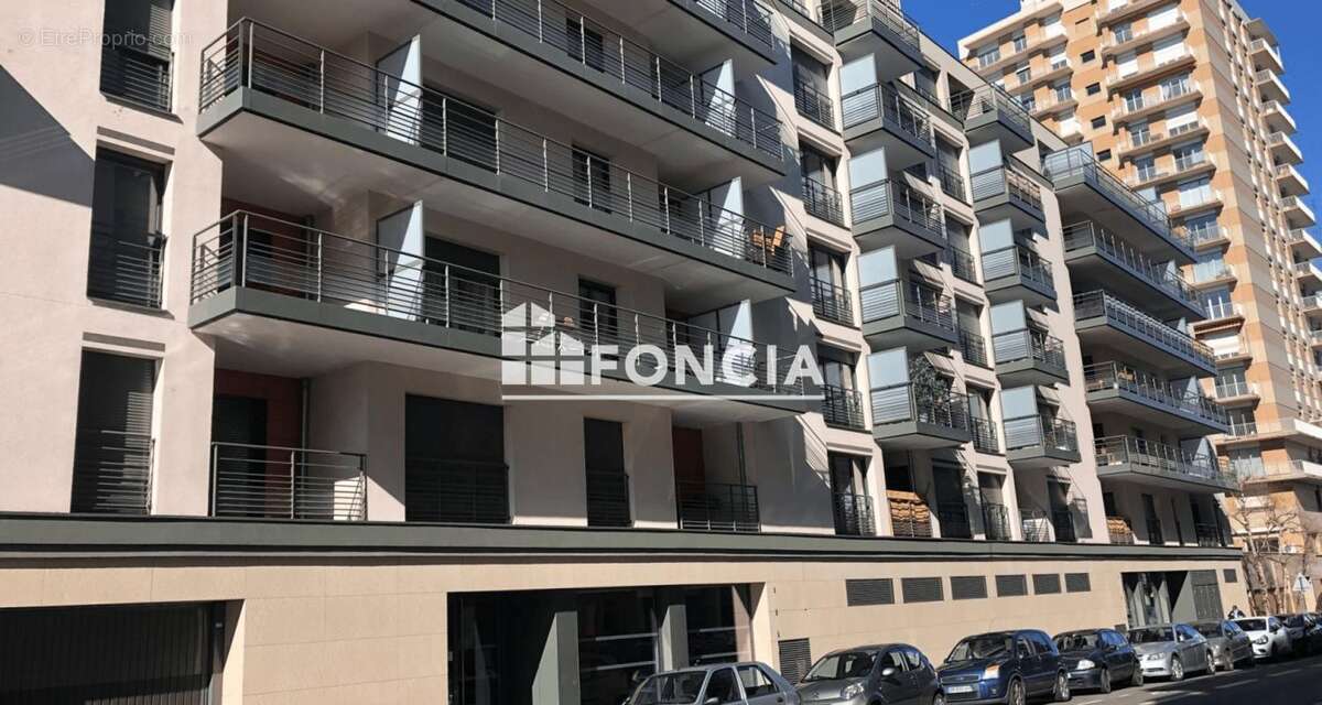 Appartement à SAINT-ETIENNE