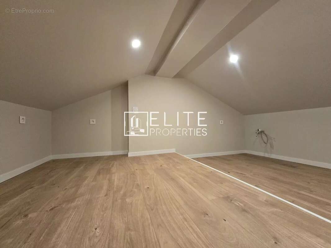 Appartement à PEGOMAS