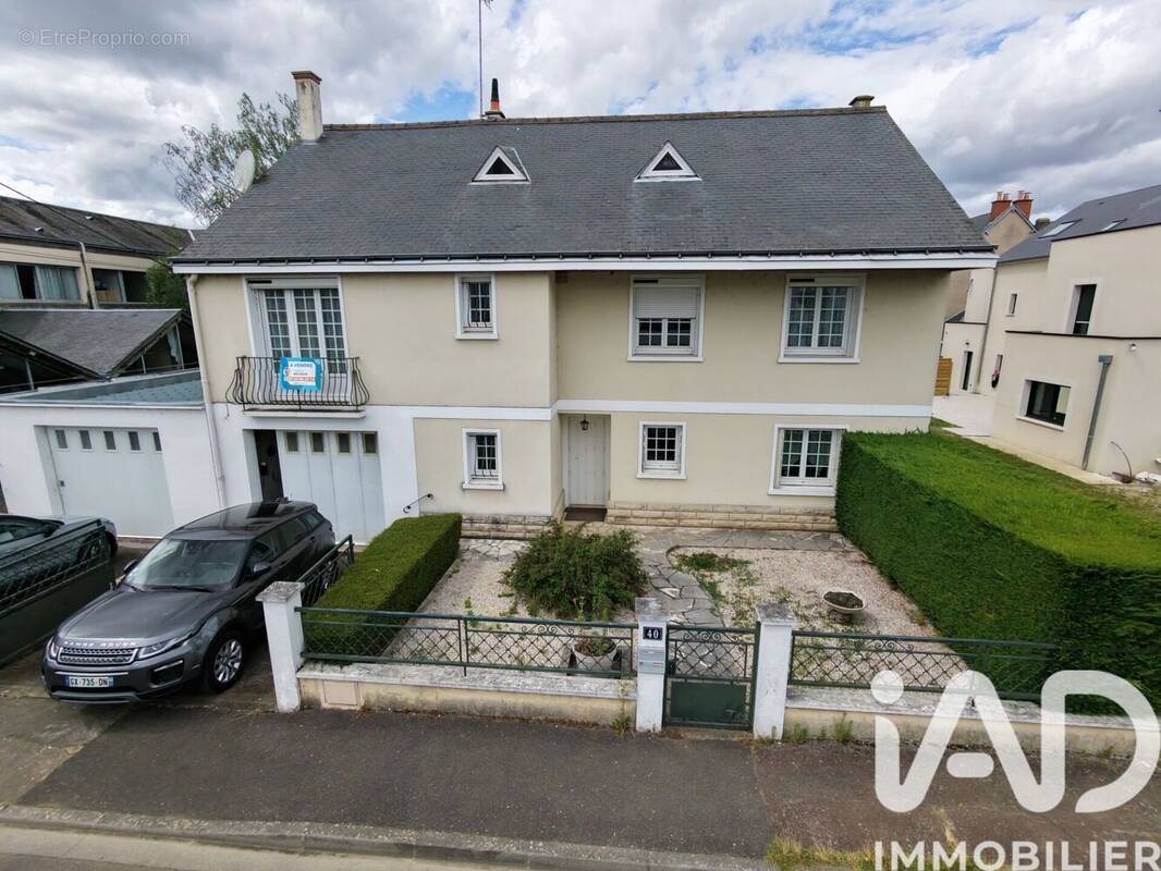 Photo 1 - Maison à SAINT-PIERRE-DES-CORPS
