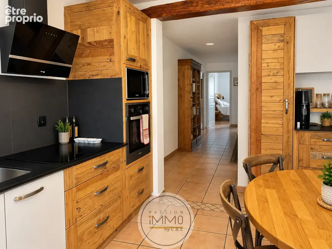 À VENDRE   Ancienne bergerie rénovée avec 3 logements, piscine et vaste atelier à Salignac - photo 8