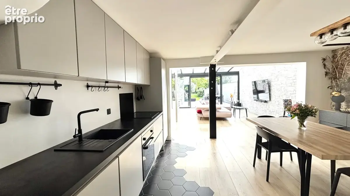 Maison familiale entièrement rénovée - photo 9