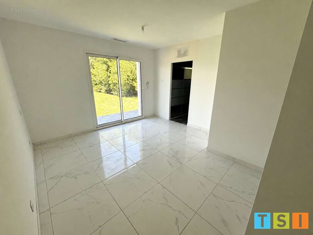 Maison contemporaine de 2024  DPE A  Vue exceptionnelle sur les Pyrénées - photo 6