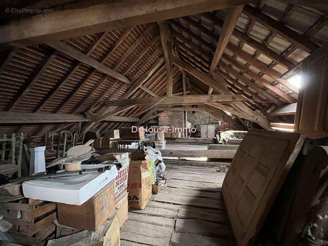 Appartement à PONTAUBERT