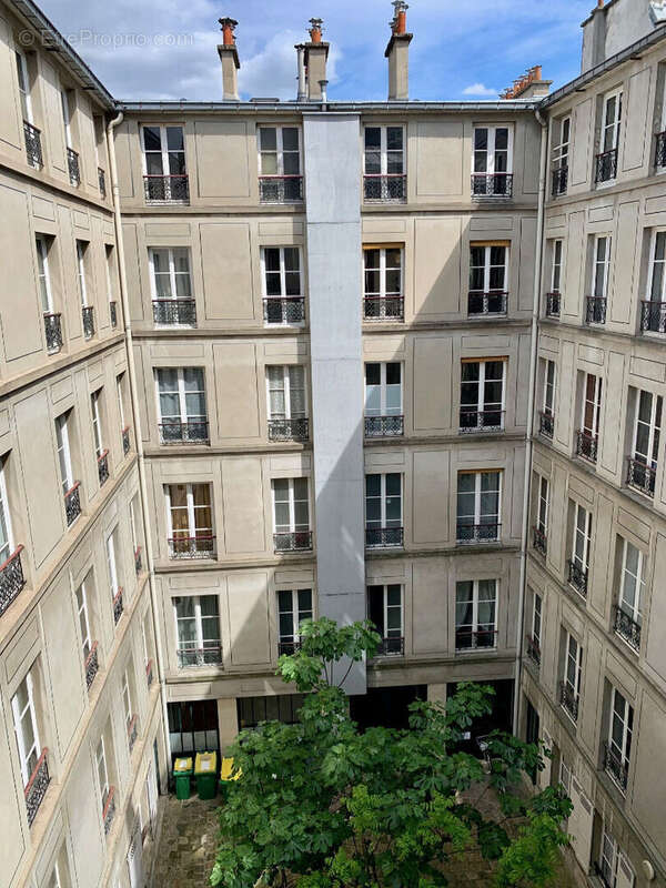 Appartement à PARIS-7E
