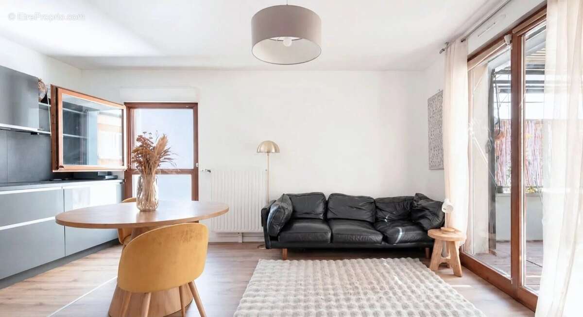 94200 ivry sur seine immeuble recent (2018) 3 pieces 63.42 m² avec un parking et une terrasse de 86 m² - photo 9