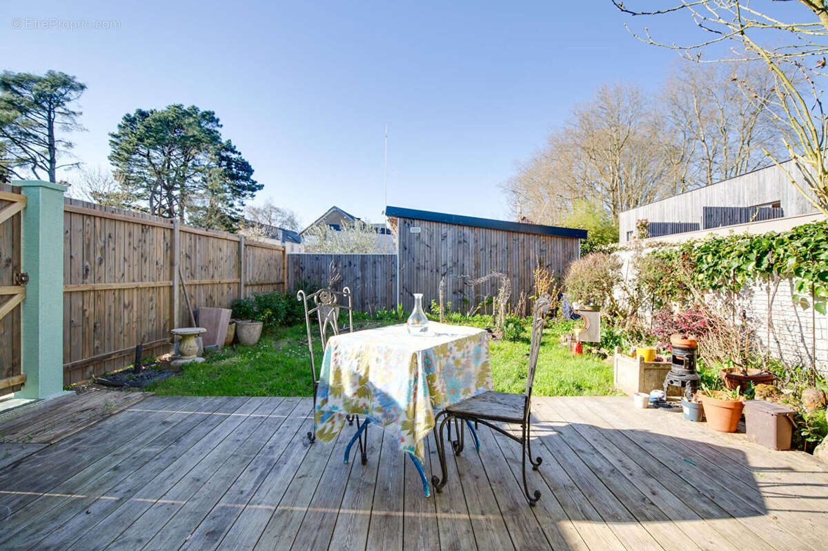 A vendre nantes zola - maison 3 chambres/jardin/ 1 salle de bains et 1 salle d eau - photo 3