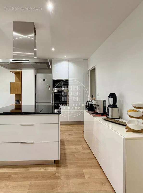 Appartement à LE VESINET