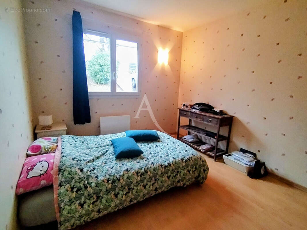 Maison à SAINTES