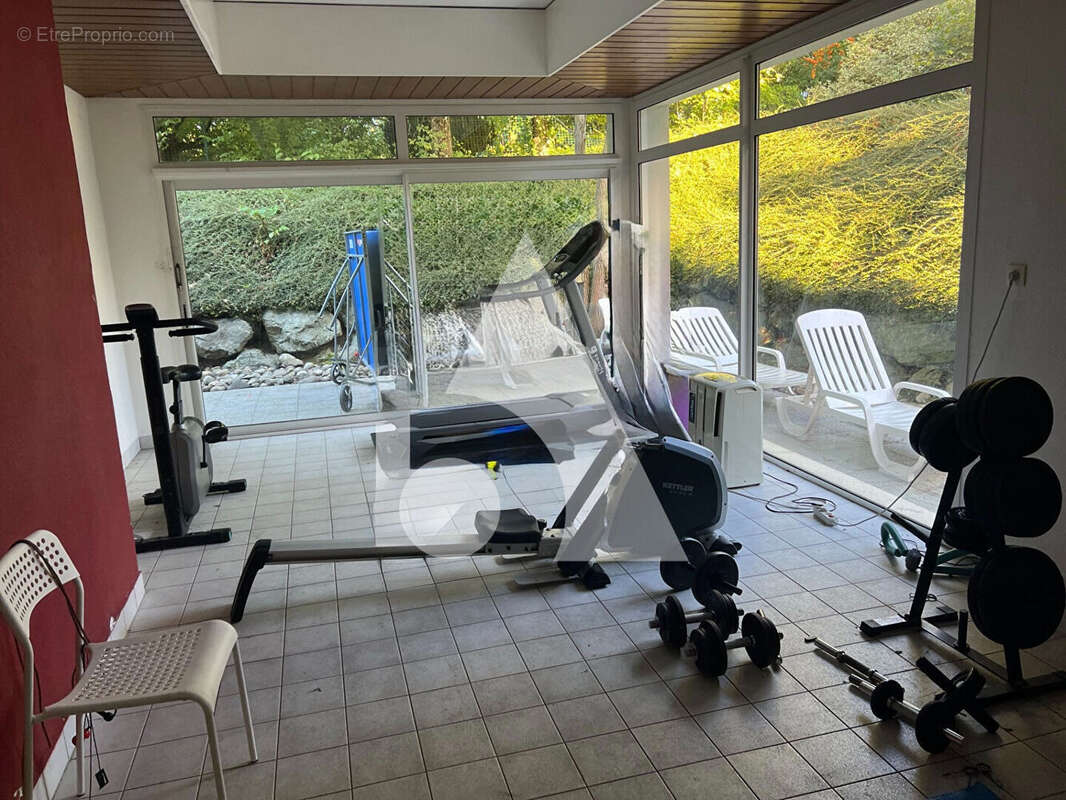 Appartement à MOOSLARGUE