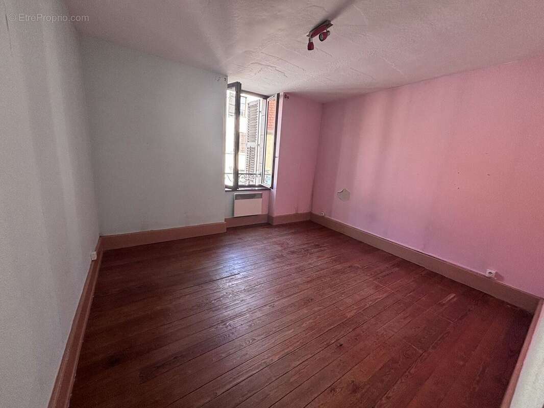 Appartement à PORT-SUR-SAONE