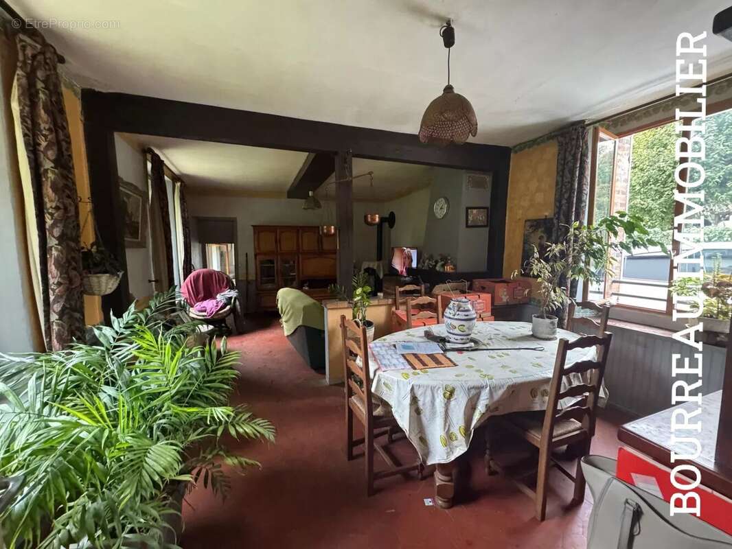 Maison à ARCES-DILO