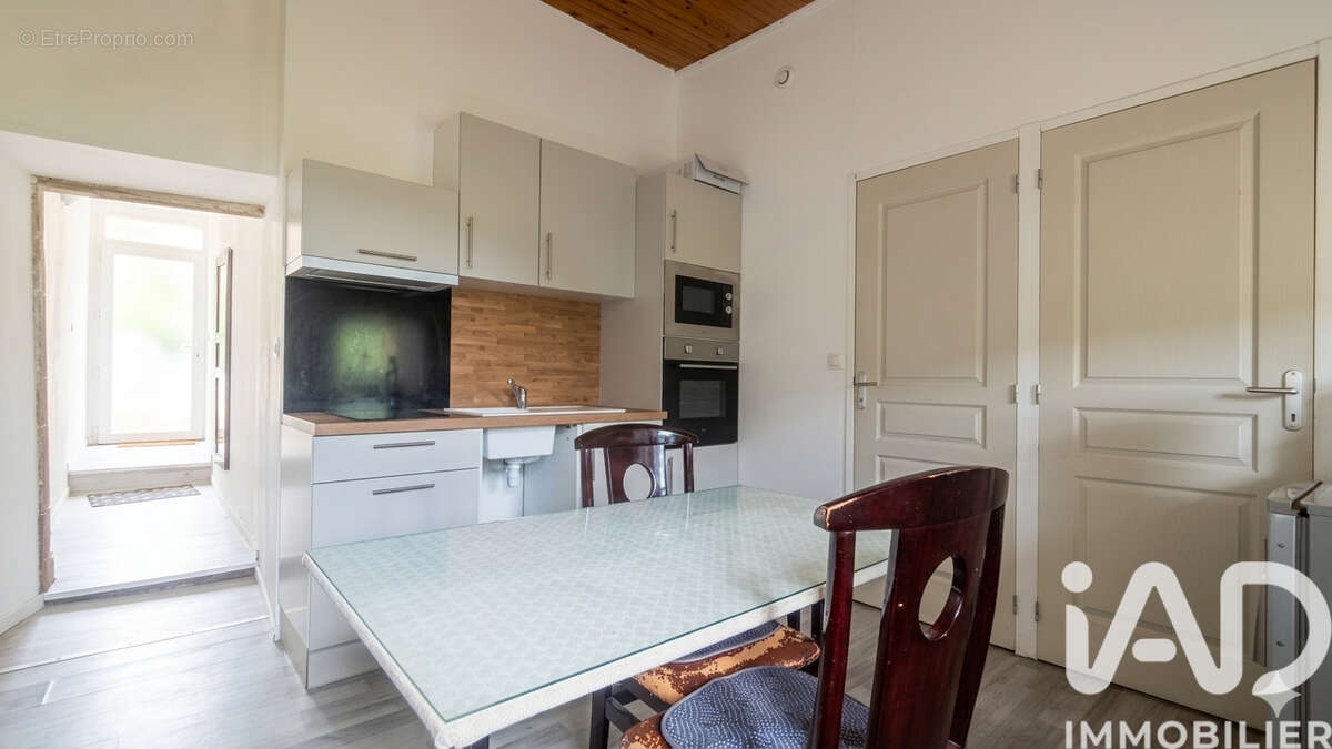 Maison 110 m² à Saint-Sernin-Sur-Rance  - photo 3