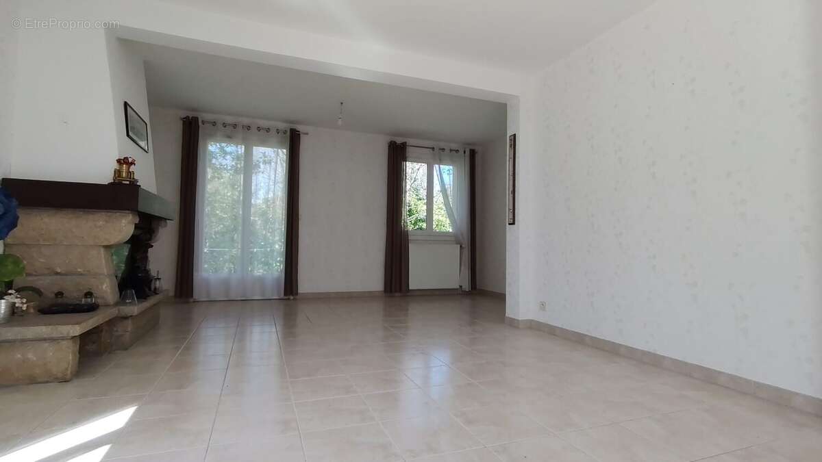 Maison à LA RICHARDAIS