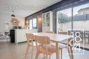 Appartement à VENELLES