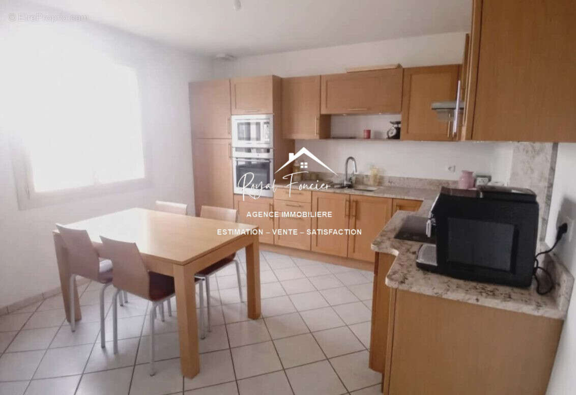 Cuisine A et E  - Maison à PORTS