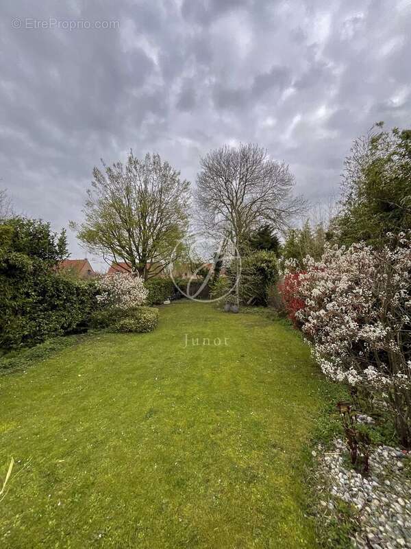 Maison à SAINGHIN-EN-MELANTOIS