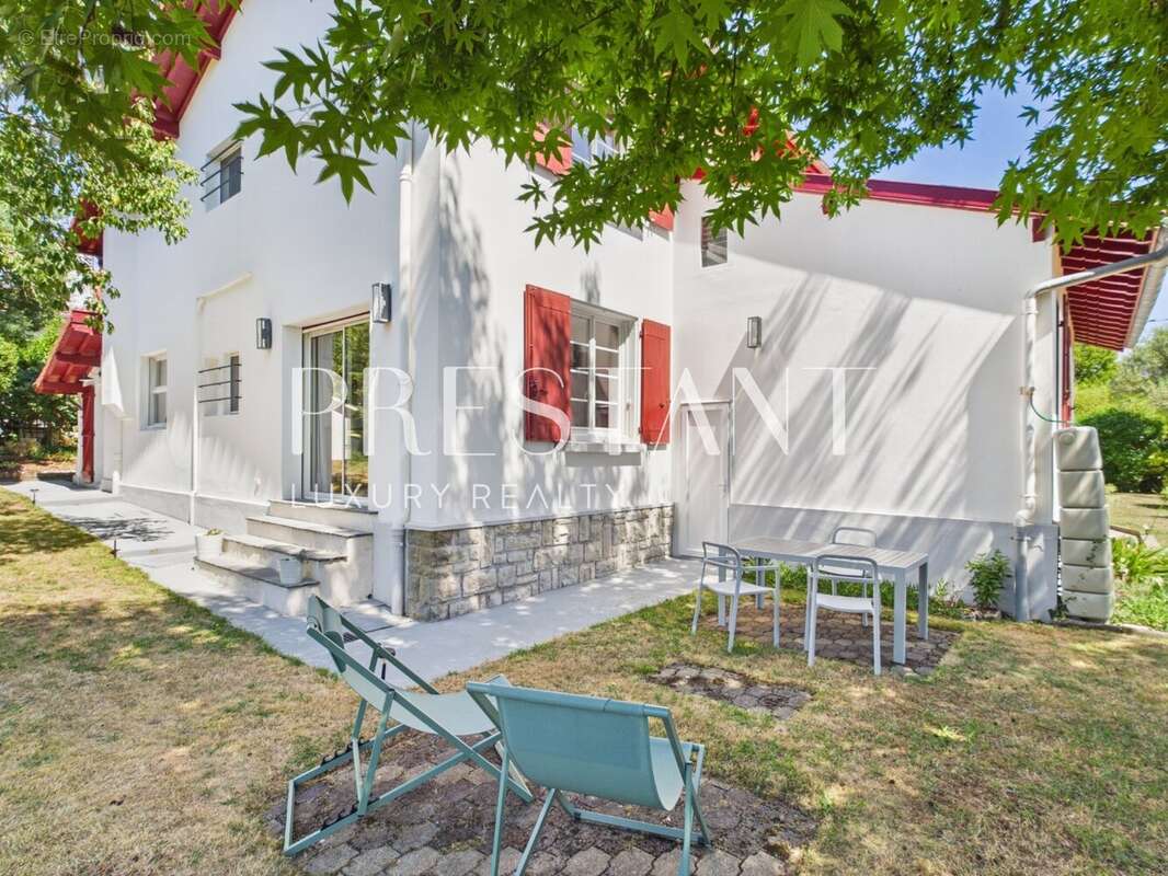 Maison néo-basque avec 6 chambres, quartier Quintaou - photo 26