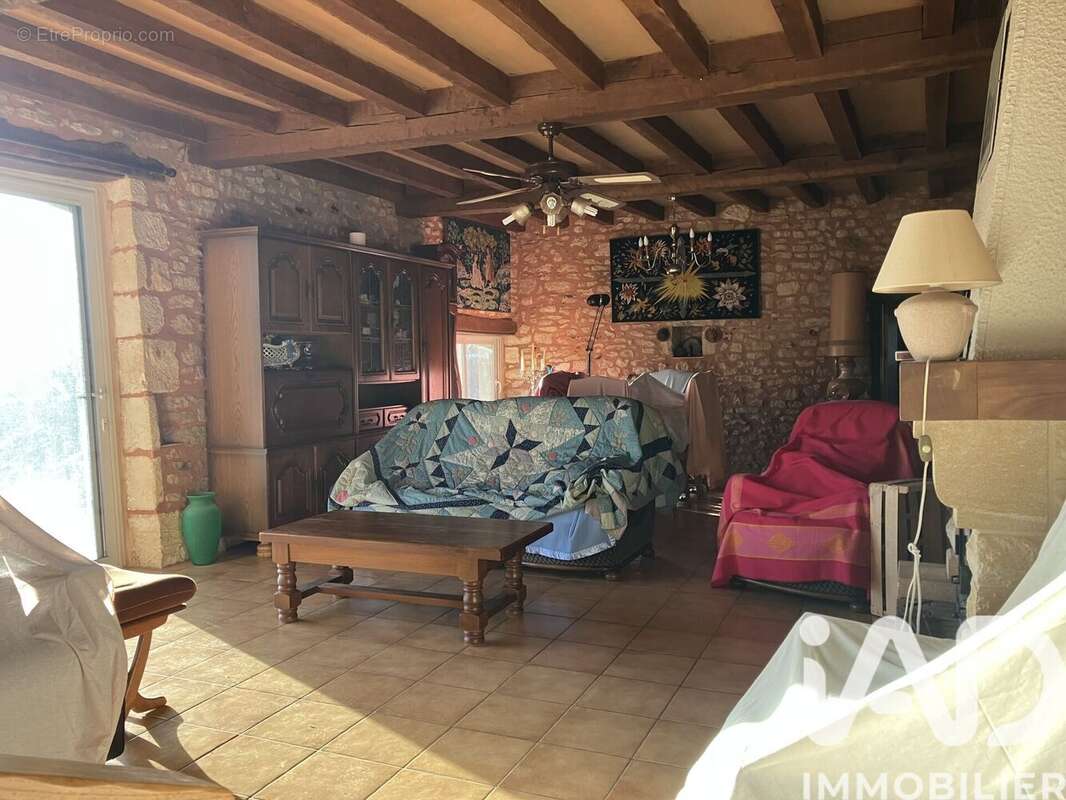 Maison 148 m² à Coux-Et-Bigaroque  - photo 5