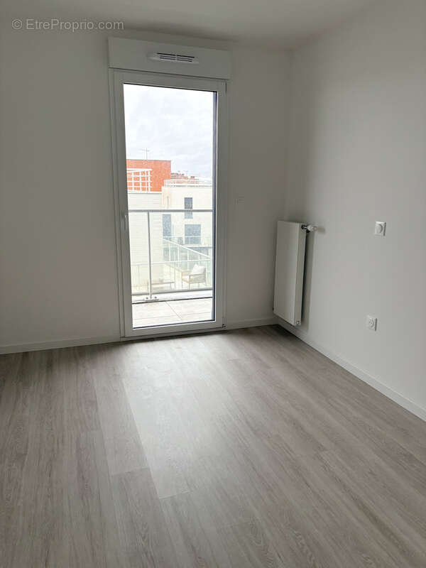 Appartement à BOIS-COLOMBES