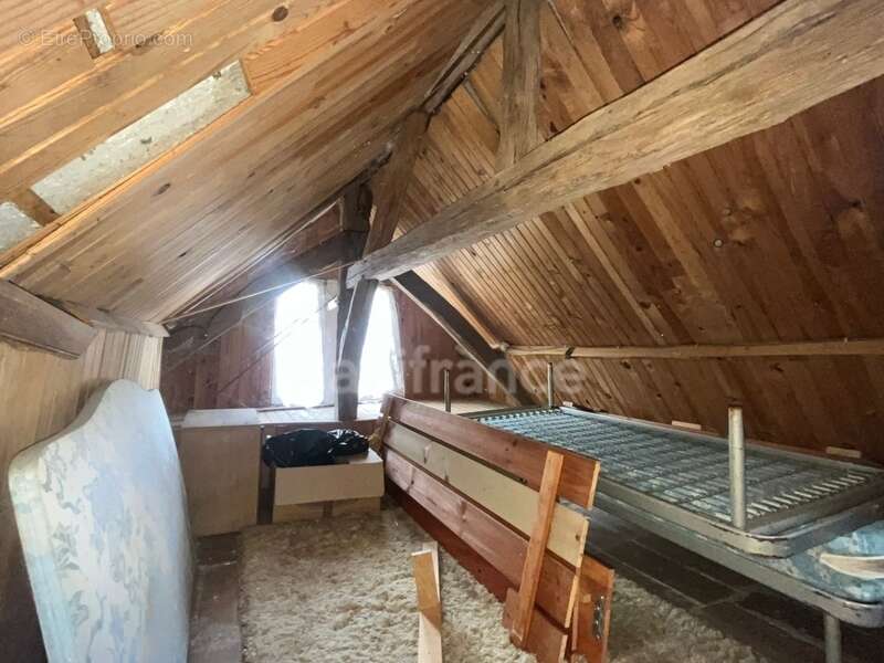 Maison de ville de caractère au coeur de CHÂTEAU RENARD (45) - 4 pièces - idéal primo accédant ou investisseur ou activité profe - photo 11
