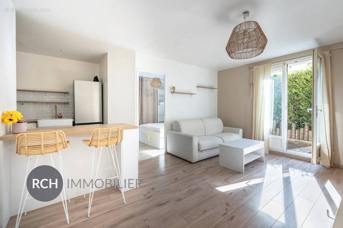 Appartement à BEYNES
