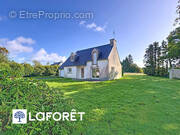 Maison à LE CROISTY