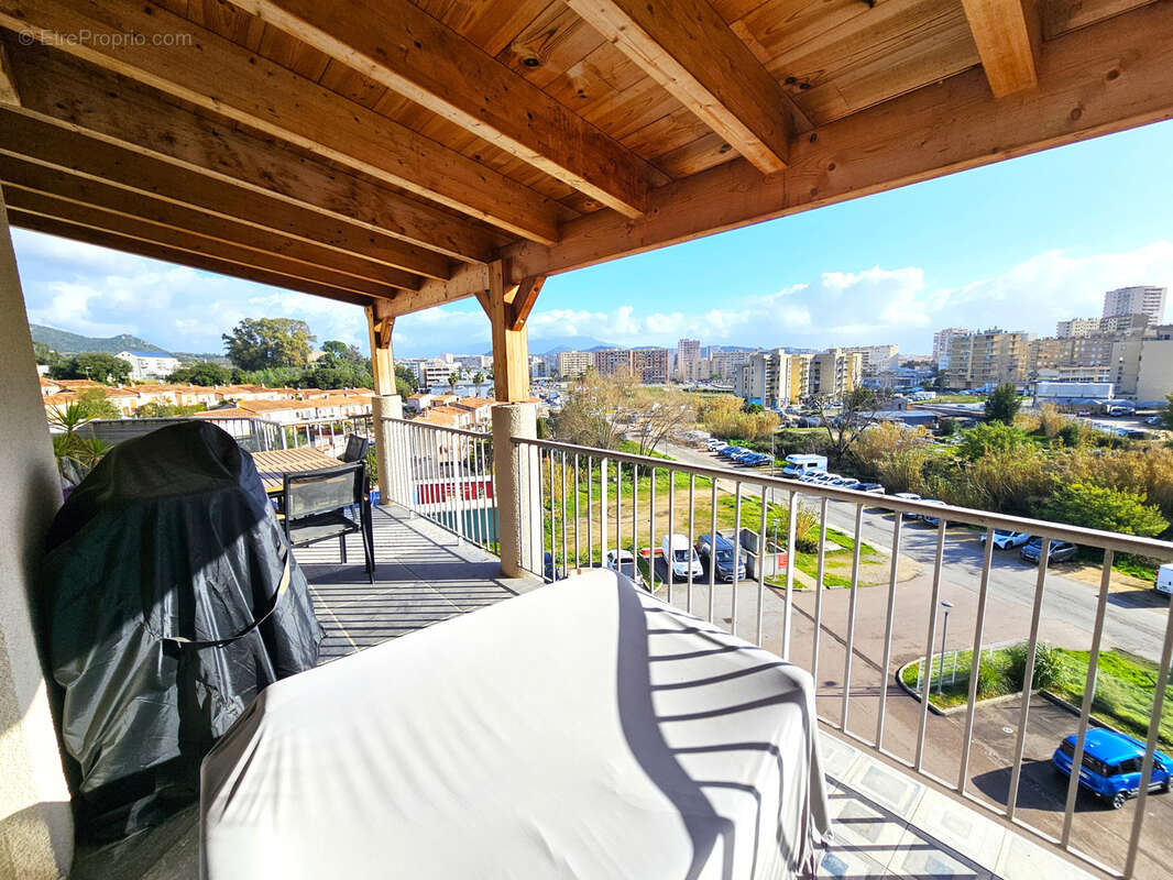 Appartement à AJACCIO