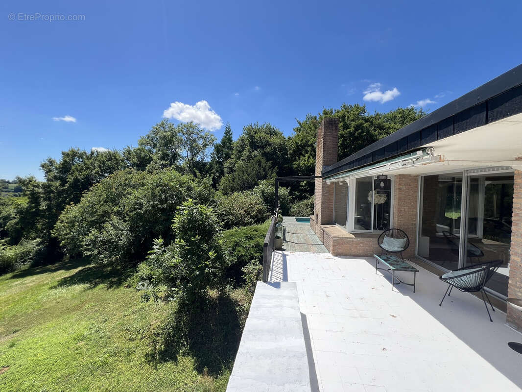 Maison à COSNE-COURS-SUR-LOIRE