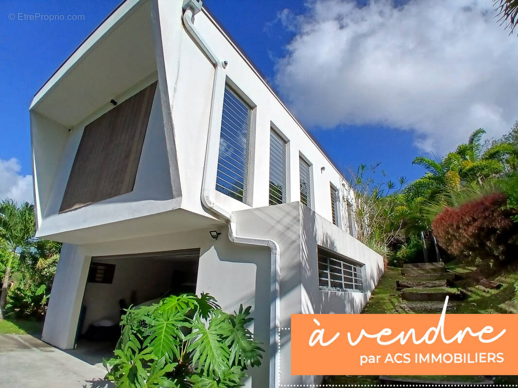 Maison à SAINTE-LUCE