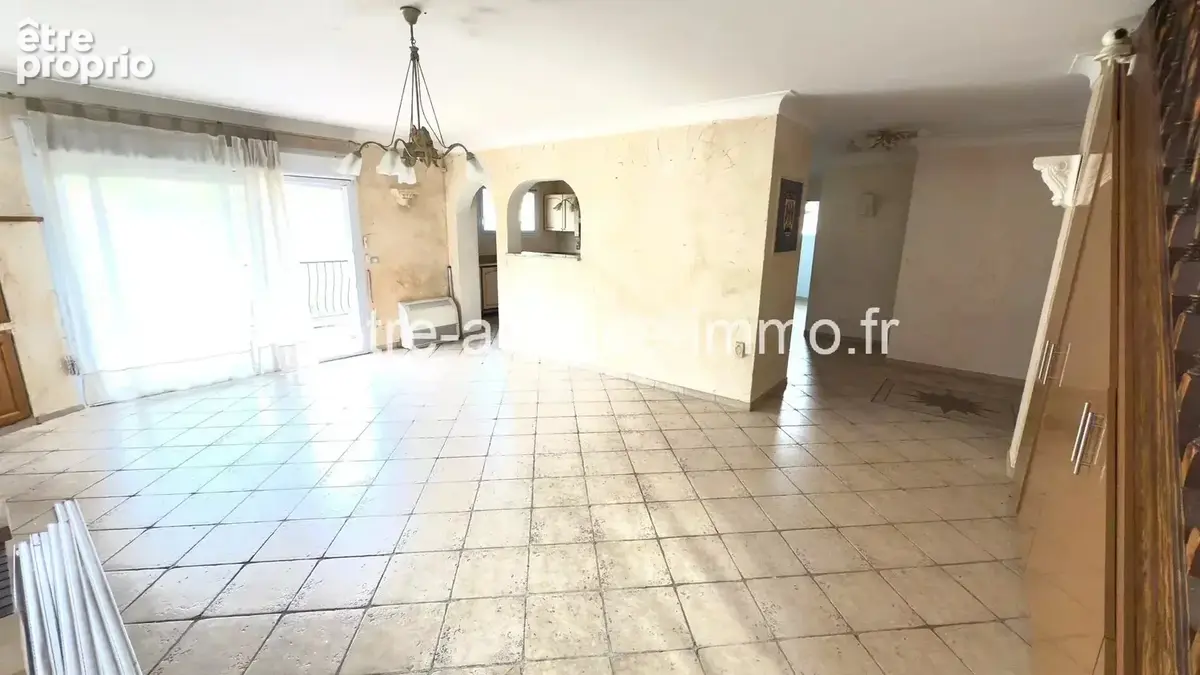 Nice La Trinité - Appartement duplex 150 m² dans maison - photo 2
