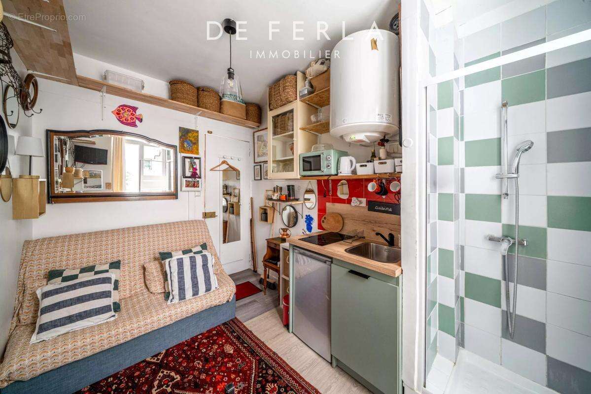 Appartement à PARIS-18E