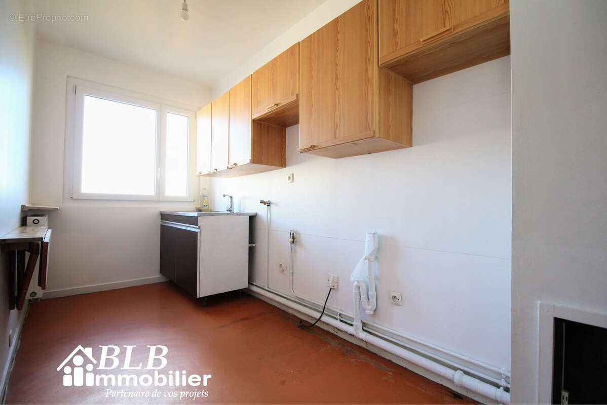 Appartement à MONTIGNY-LE-BRETONNEUX