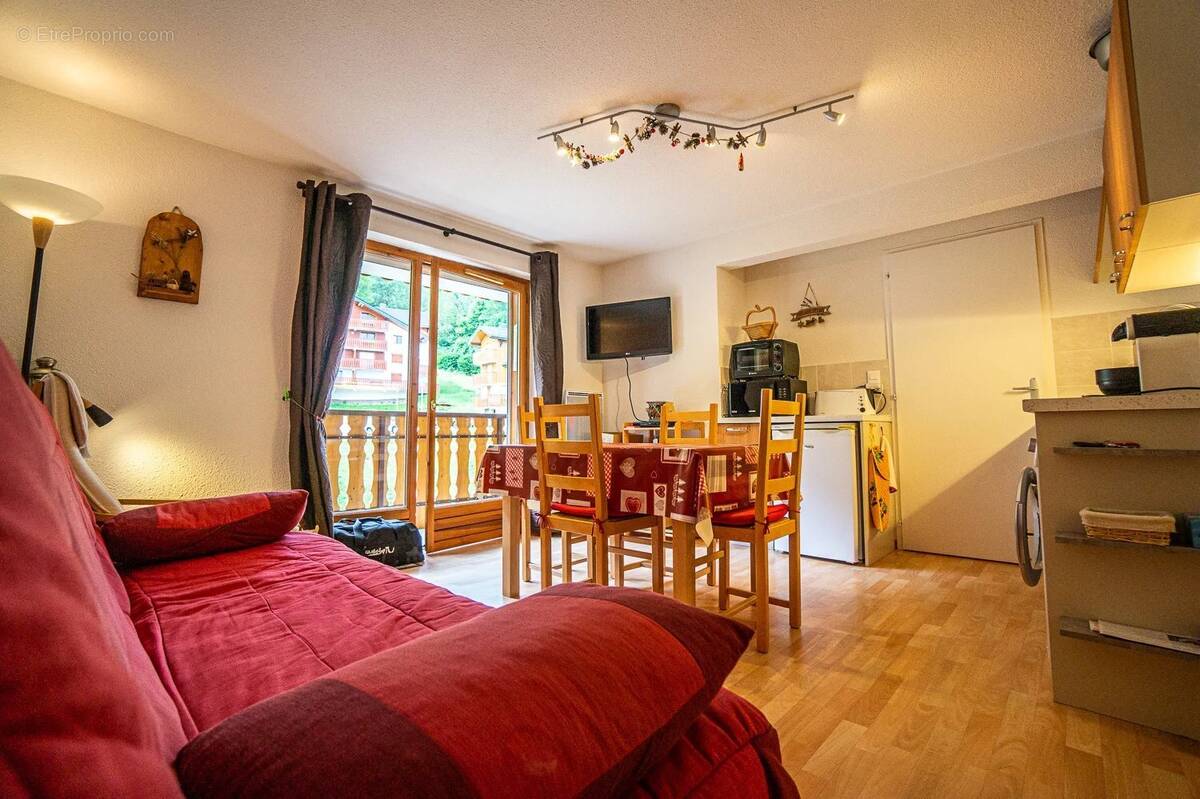 Appartement à THOLLON-LES-MEMISES