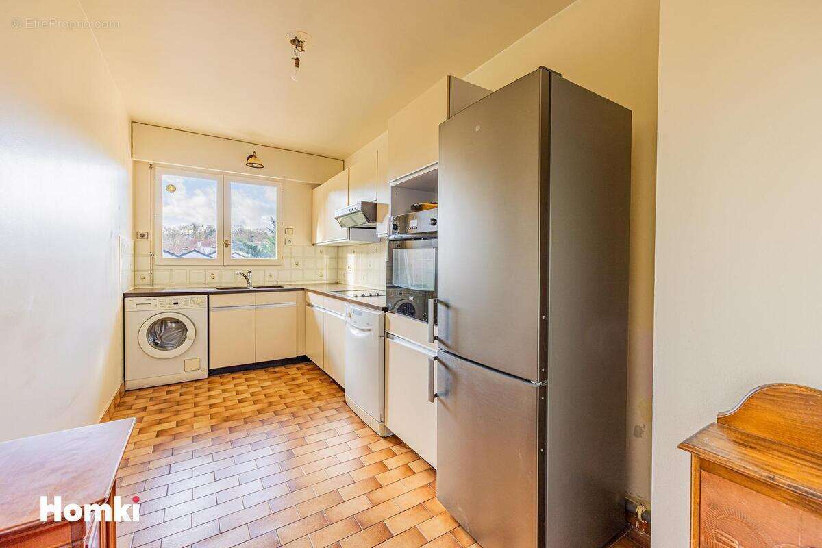 Appartement à LE PERREUX-SUR-MARNE