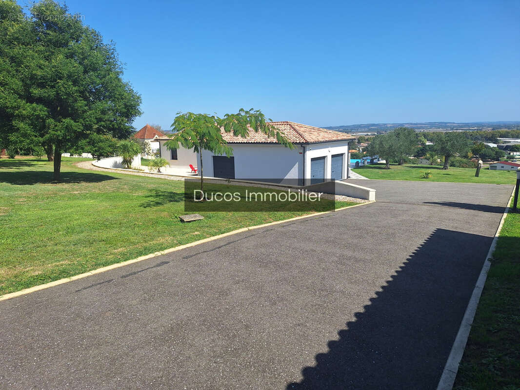 Maison contemporaine cocooning avec piscine   Vue paronamique   À 18 min de Marmande, 1 H de Bordeaux - photo 2