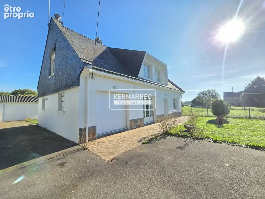 Maison Crossac 160 m² - 6 chambres - photo 1