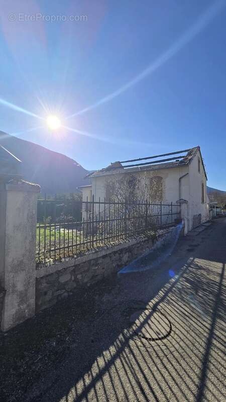 Maison à SAVIGNAC-LES-ORMEAUX