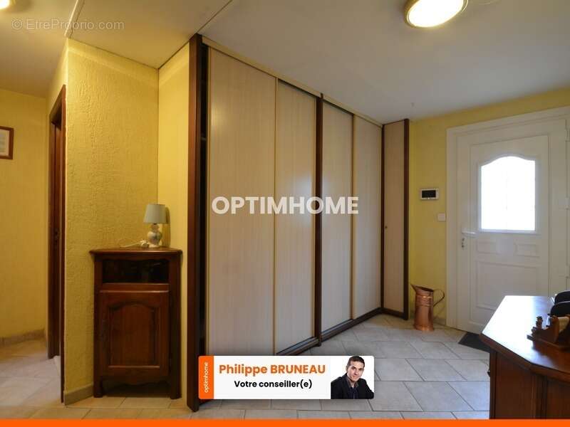 Maison à LA CHAUSSEE-D&#039;IVRY