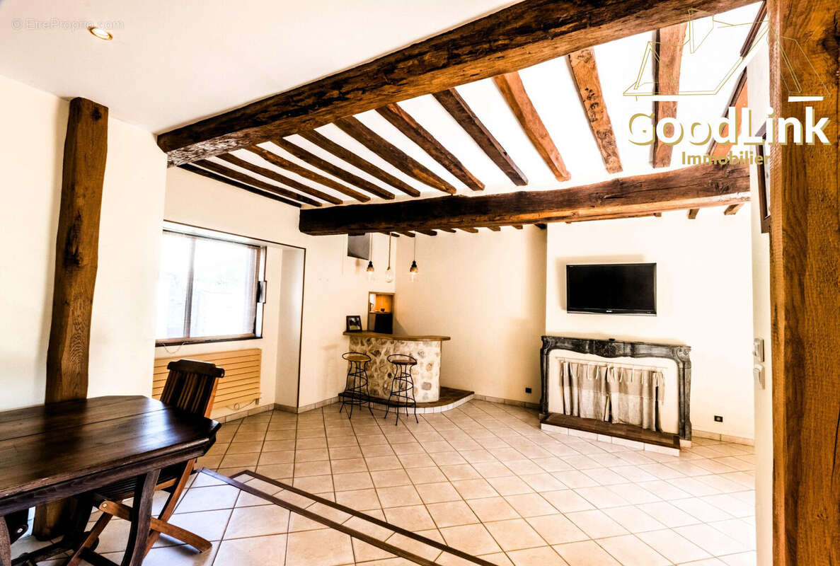 Maison à ANGERVILLE