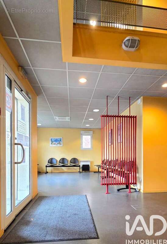 Photo 3 - Commerce à FOSSES