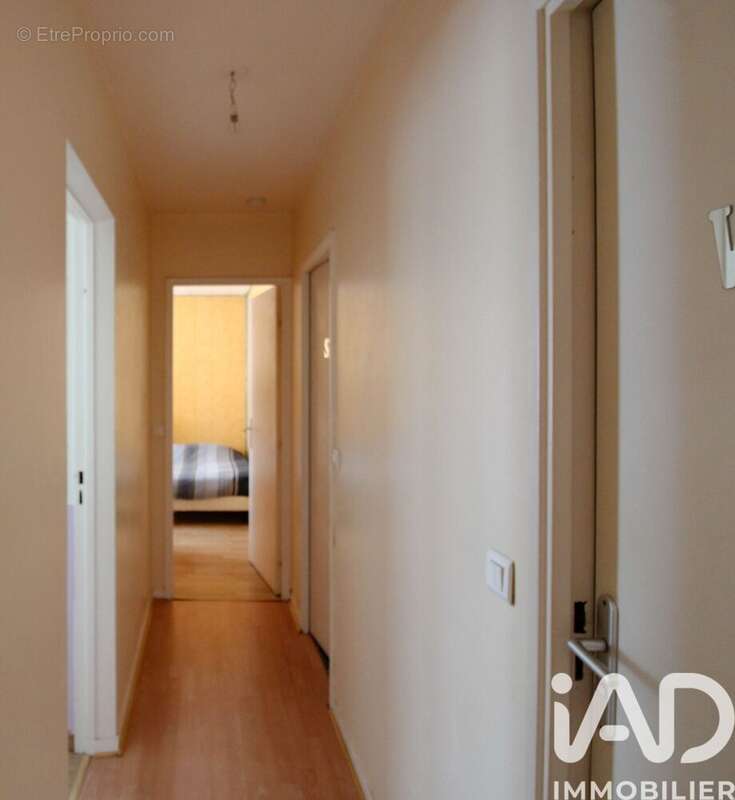 Photo 8 - Appartement à VERNEUIL-SUR-SEINE