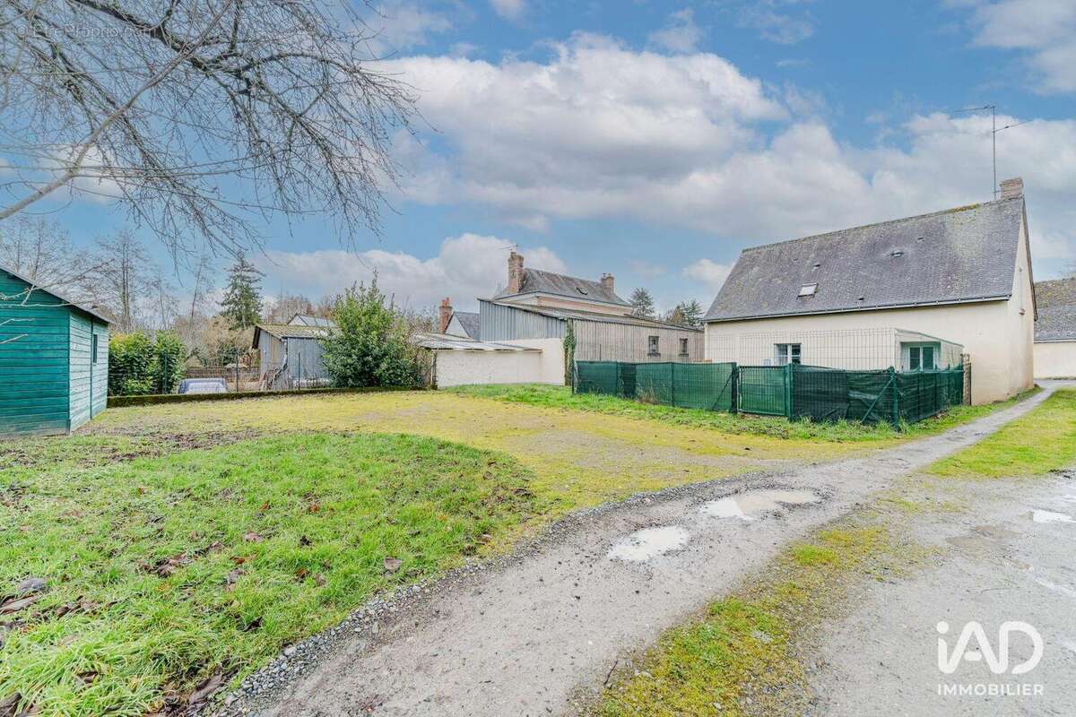 Photo 3 - Maison à CHARENTILLY